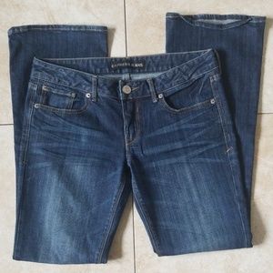 Express Jeans - Express boot Jean's size 4s stella lowrise Express Jeans - Express boot Jean's size 4s stella lowrise